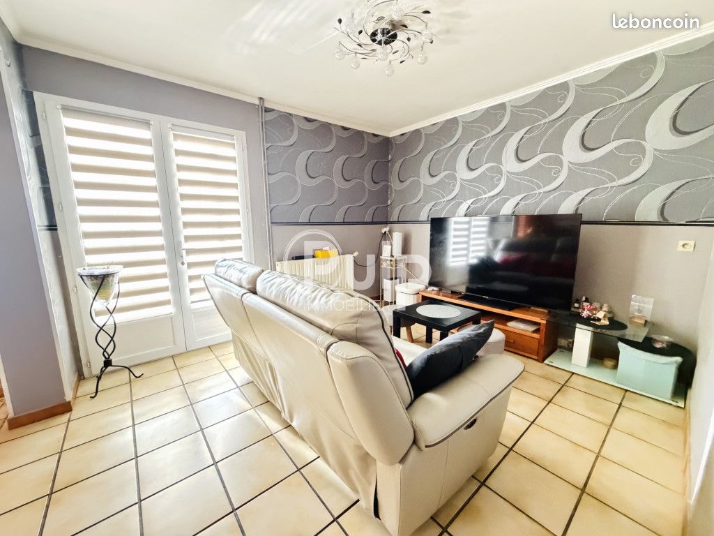Maison 5 pièces 122 m² · à Hénin-Beaumont · 122 m² · 153 000 €