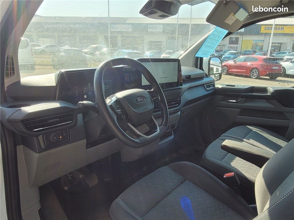 Ford Transit Custom Fourgon II 280 L1H1 2.0 ECOBLUE 136 CH BVA8 TREND (image 2)