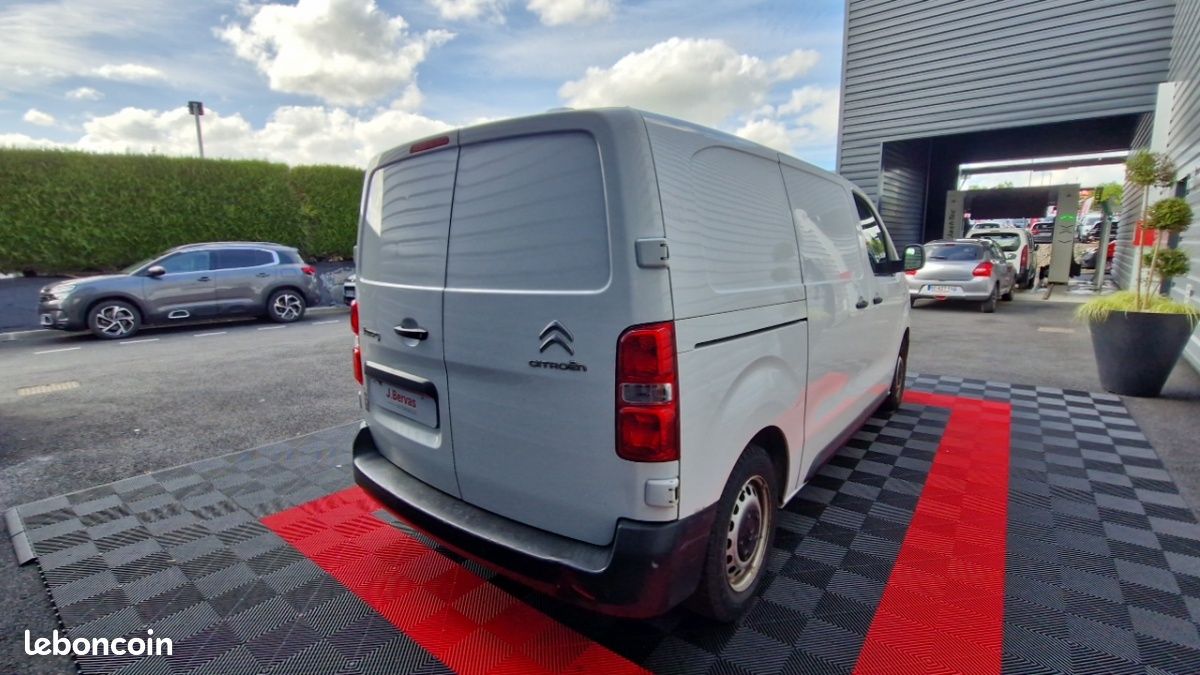Citroën Jumpy FOURGON m bluehdi 120 ss bvm6 driver (image 6)