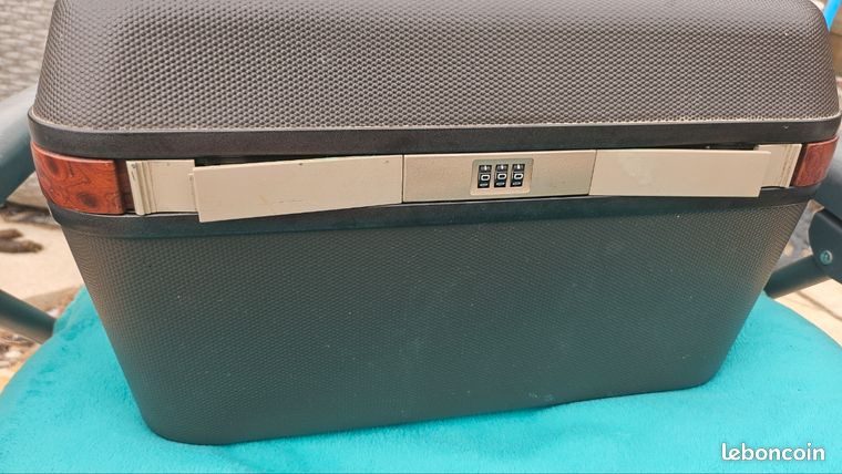 Vanity case vintage bleu marine