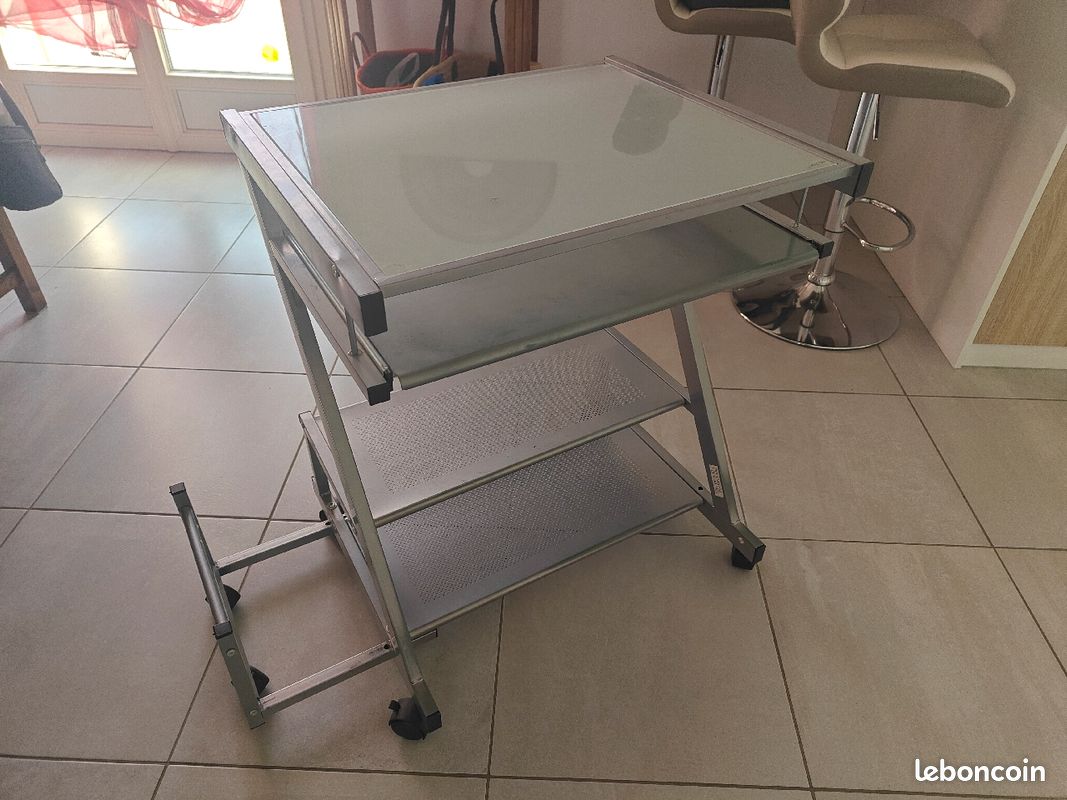 Bureau métallique sur roulettes (image 2)