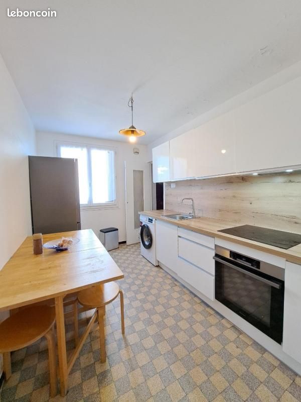 Appartement 4 pièces 67 m² · à Grenoble · 67 m² · 990 €/mois