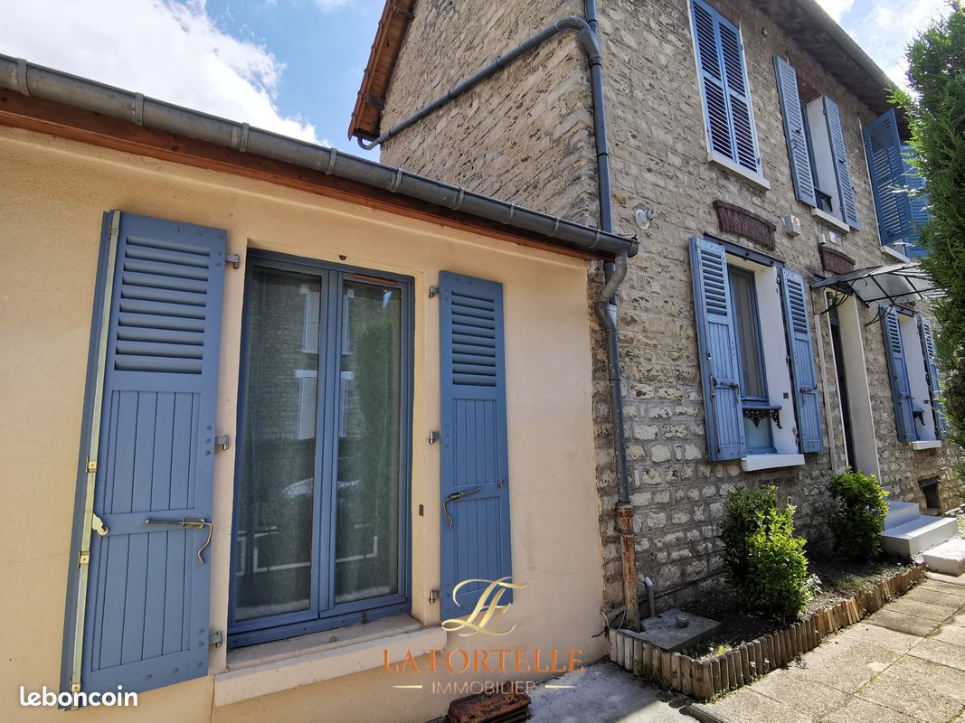 Maison 5 pièces 90 m² · à Mantes-la-Jolie · 90 m² · 315 000 €