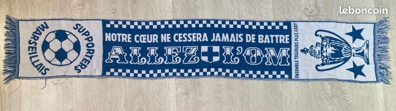 Écharpe Vintage Olympique De Marseille – Années 90