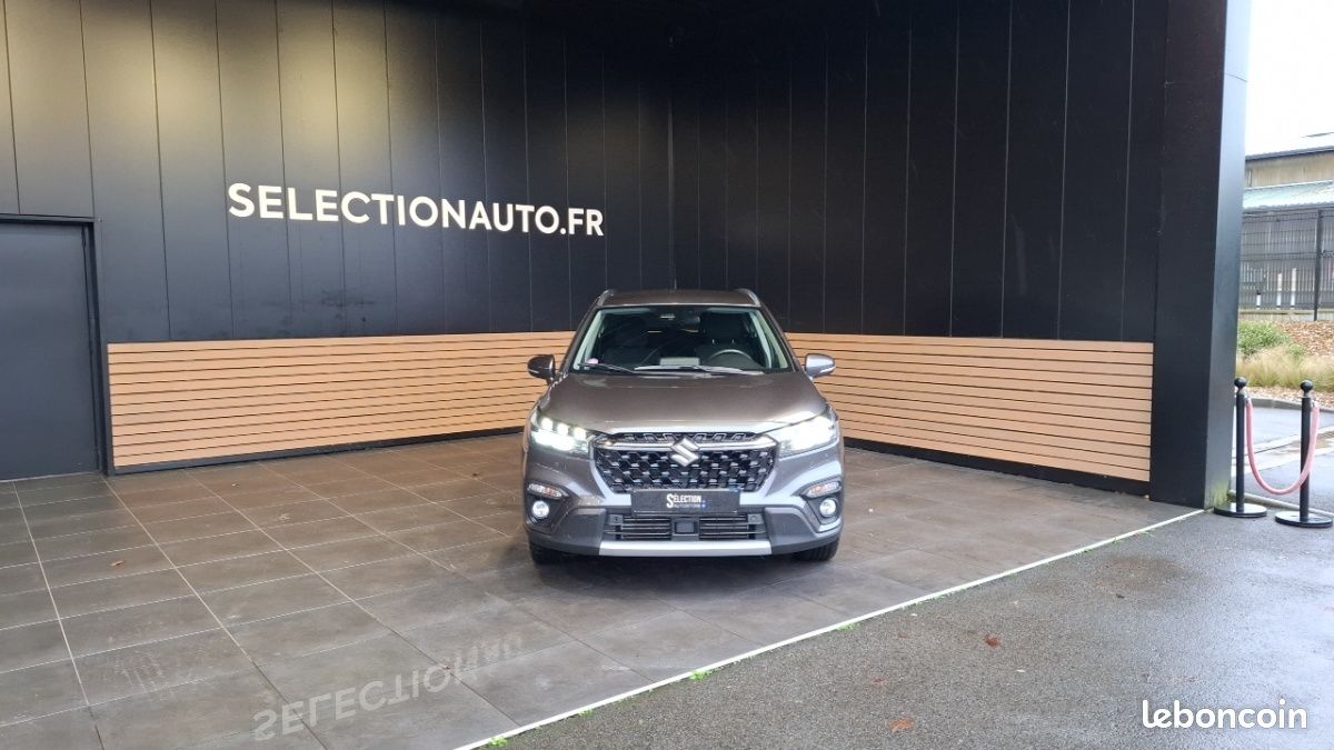 Suzuki s-cross II 1.4 BOOSTERJET HYBRID PRIVILEGE (image 3)