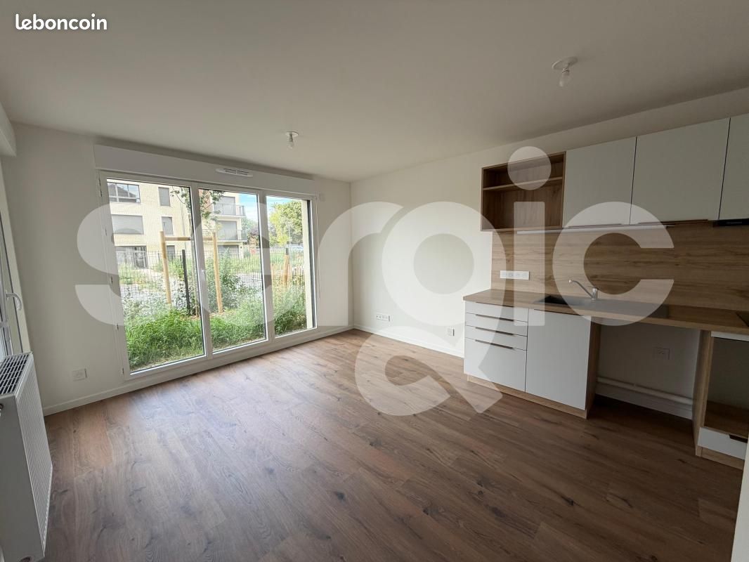Appartement 2 pièces 43 m² · à Compiègne · 43 m² · 635 €