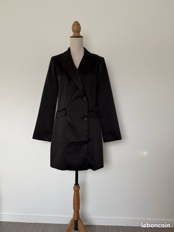 Robe blazer tailleur femme noir boutons manches hm h&m 38 neuf