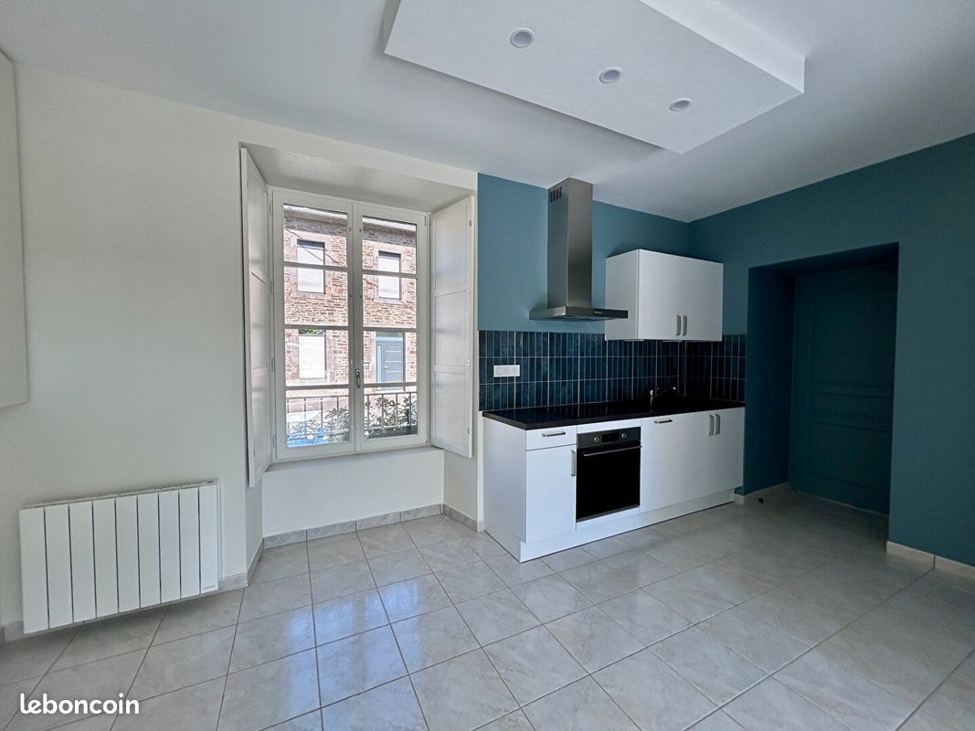 Appartement 2 pièces 55 m² · à Dol-de-Bretagne · 55 m² · 800 €