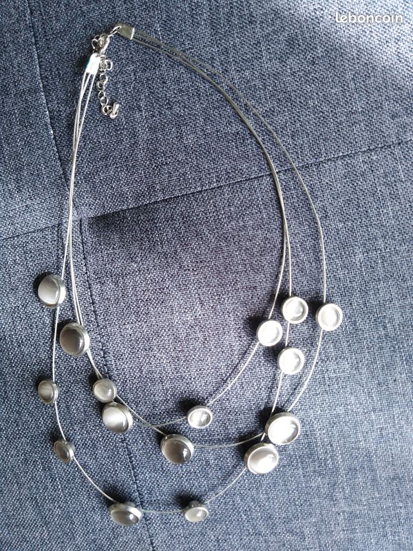 Collier fantaisies (image 1)