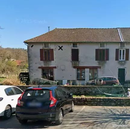 Maison avec moulin