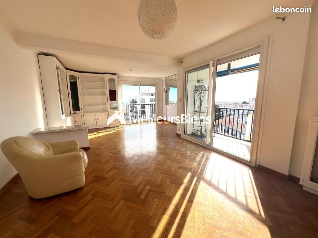 Appartement 4 pièces 102 m² · à Perpignan · 102 m² · 136 000 €
