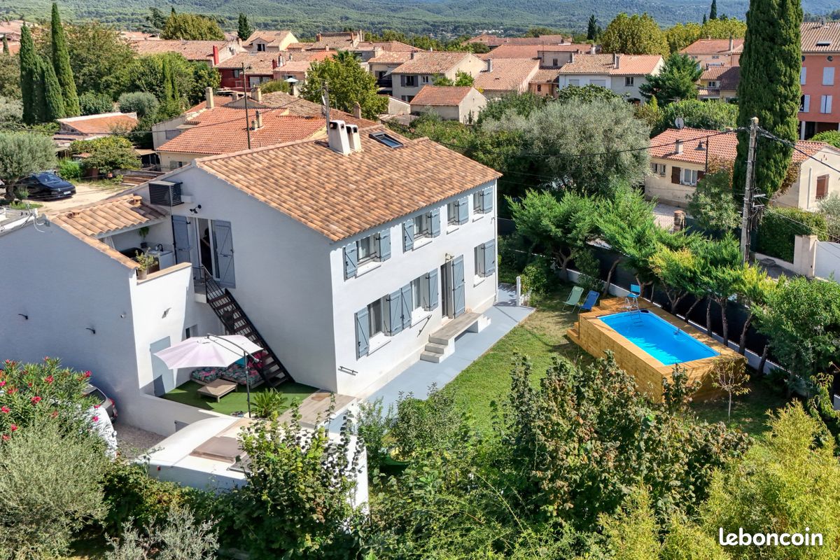 Maison 8 pièces 171 m² · à Le Beausset · 171 m² · 799 000 €