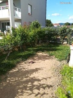 Loue T2 avec petit jardin