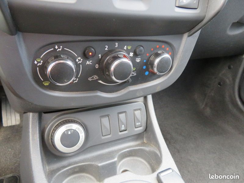 Dacia DUSTER 1.5 DCI 110CH PRESTIGE 4X4 (image 14)