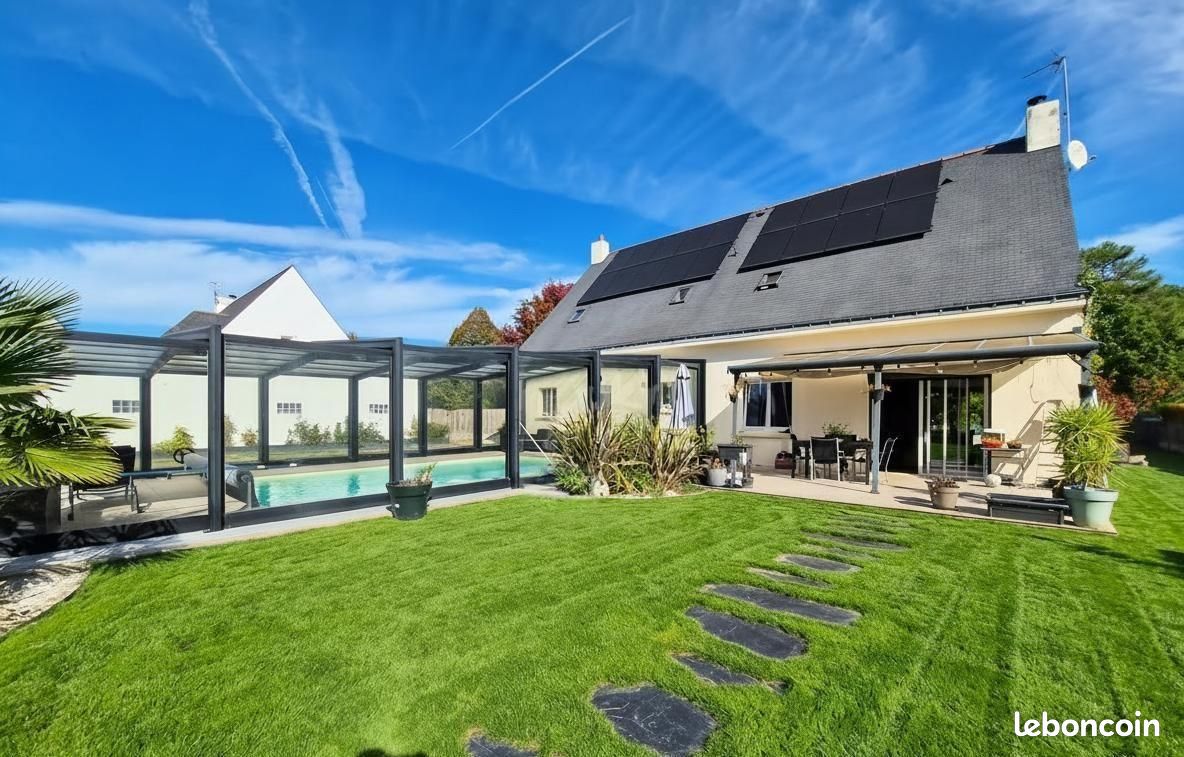 Maison 9 pièces 208 m² · à Saint-Molf · 208 m² · 615 000 €