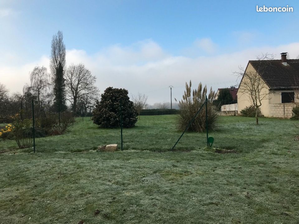 Terrain 580 m² Montry · 171 000 €