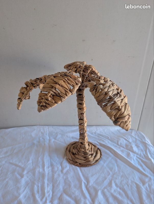Décoration palmiers en rotin (image 1)
