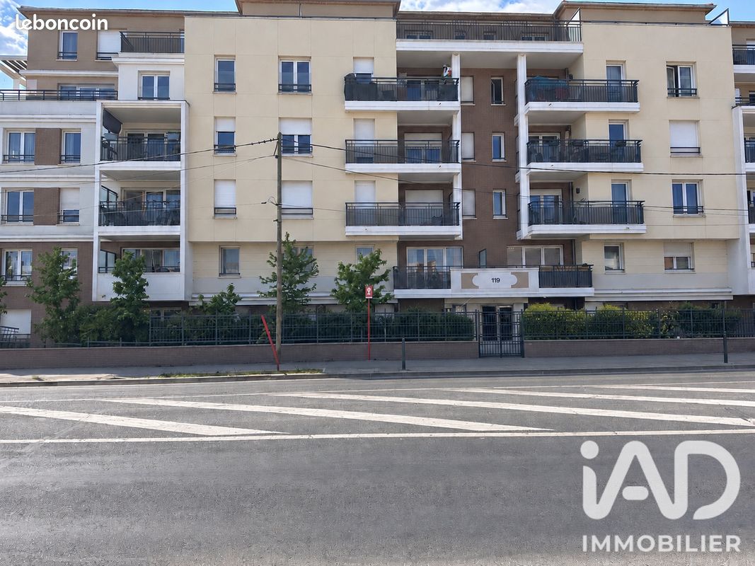 Appartement 2 pièces 41 m² · à Neuilly-sur-Marne · 41 m² · 195 000 €
