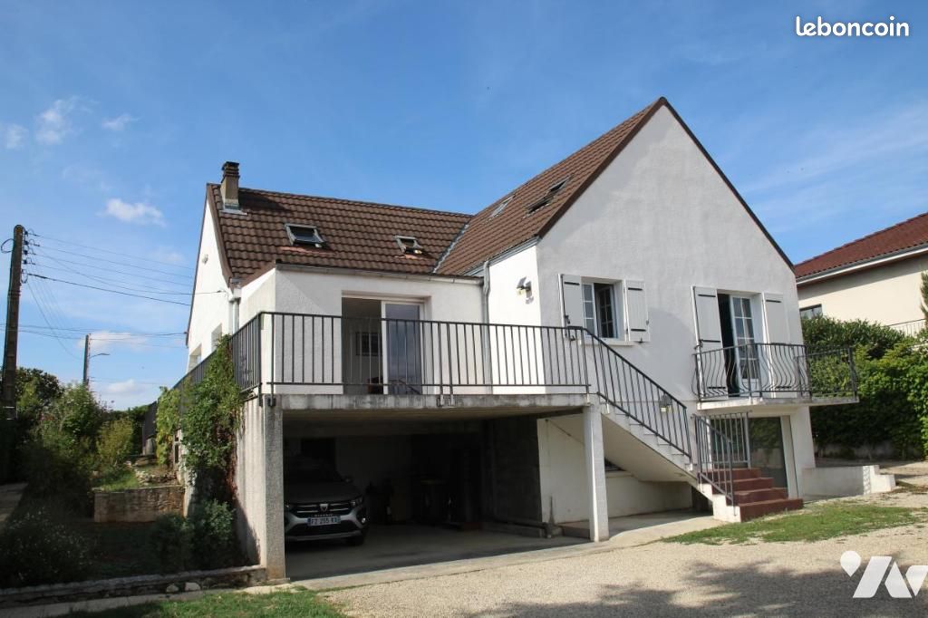 Maison 9 pièces 165 m² · à Niort · 165 m² · 292 600 €