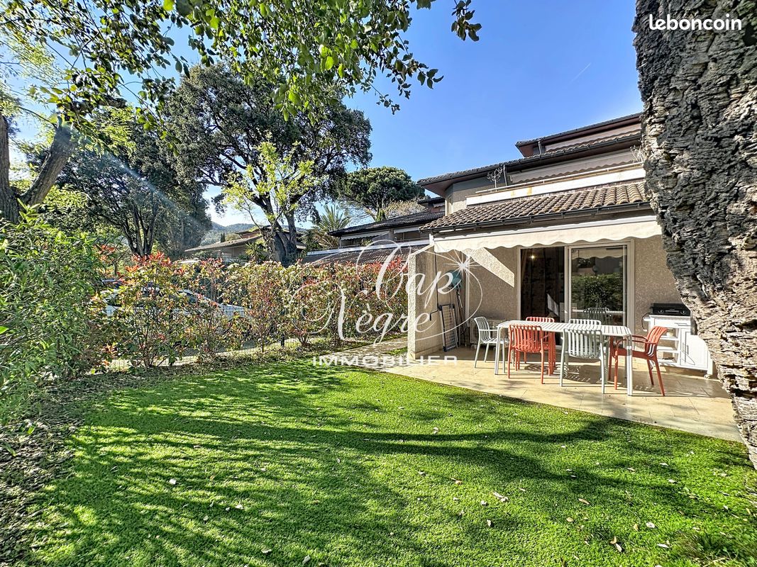Appartement 3 pièces 36 m² · à Le Lavandou · 35,5 m² · 336 000 €