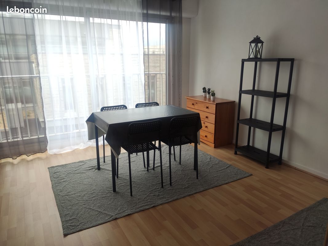 Appartement 1 pièce 30 m² · à Landerneau · 30 m² · 615 €/mois
