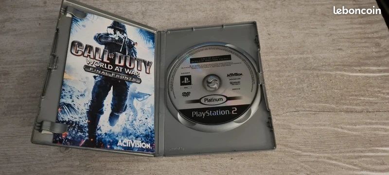 Call Of Duty: World At War - Final Fronts Sur PS2 - PAL - Très Bon État