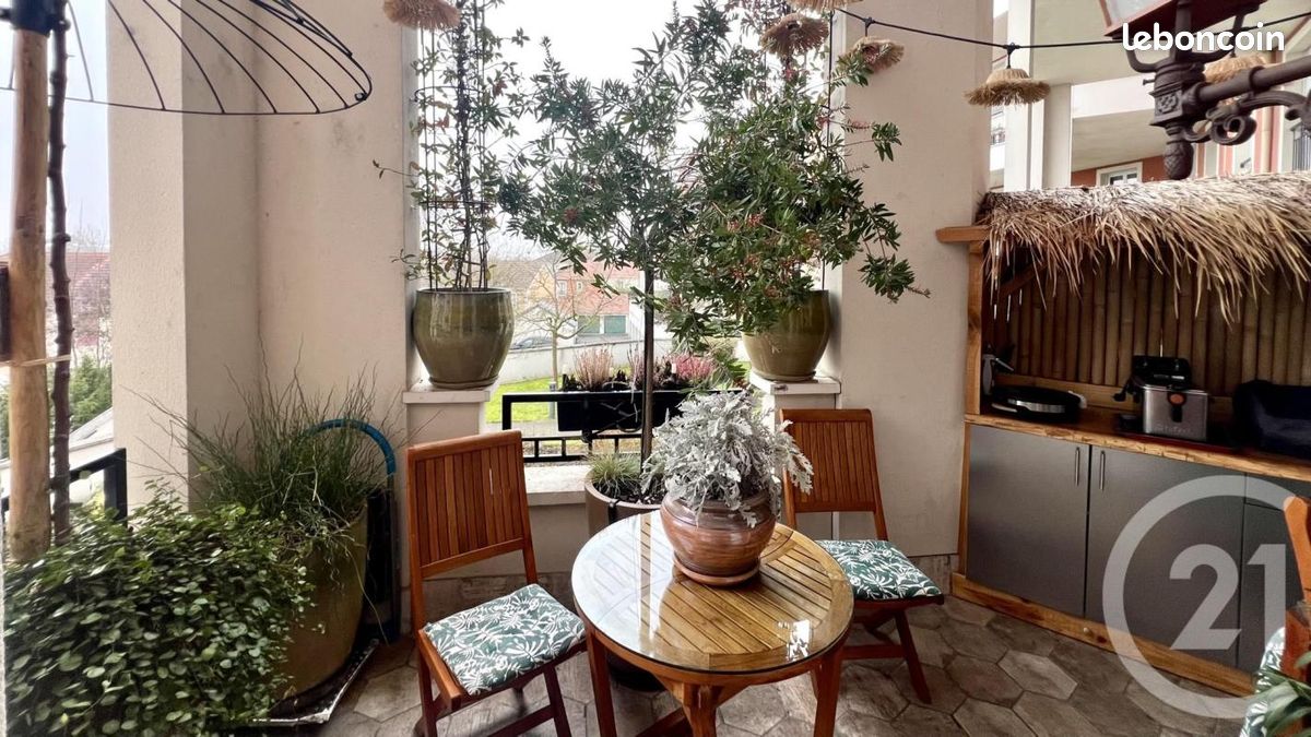 Appartement 5 pièces 102 m² · à Saint-Ouen-l'Aumône · 102 m² · 415 000 €