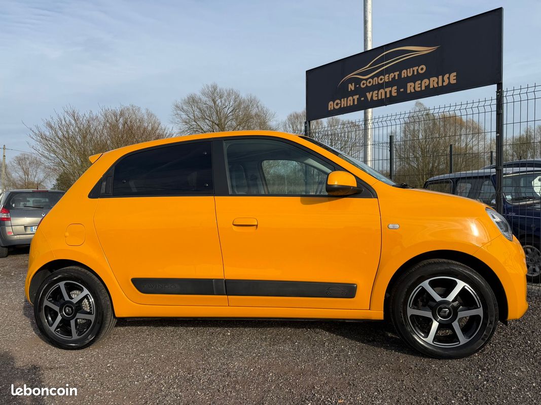 Renault Twingo 1.0 SCe 75 CV LIMITED - Sièges Chauffant - Financement à partir de 150e/Mois (image 10)