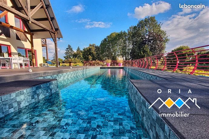 Propriété 11 pièces 600 m²