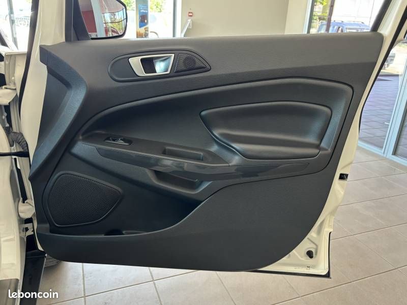 Ford EcoSport 1.0 EcoBoost 125 Trend (image 38)