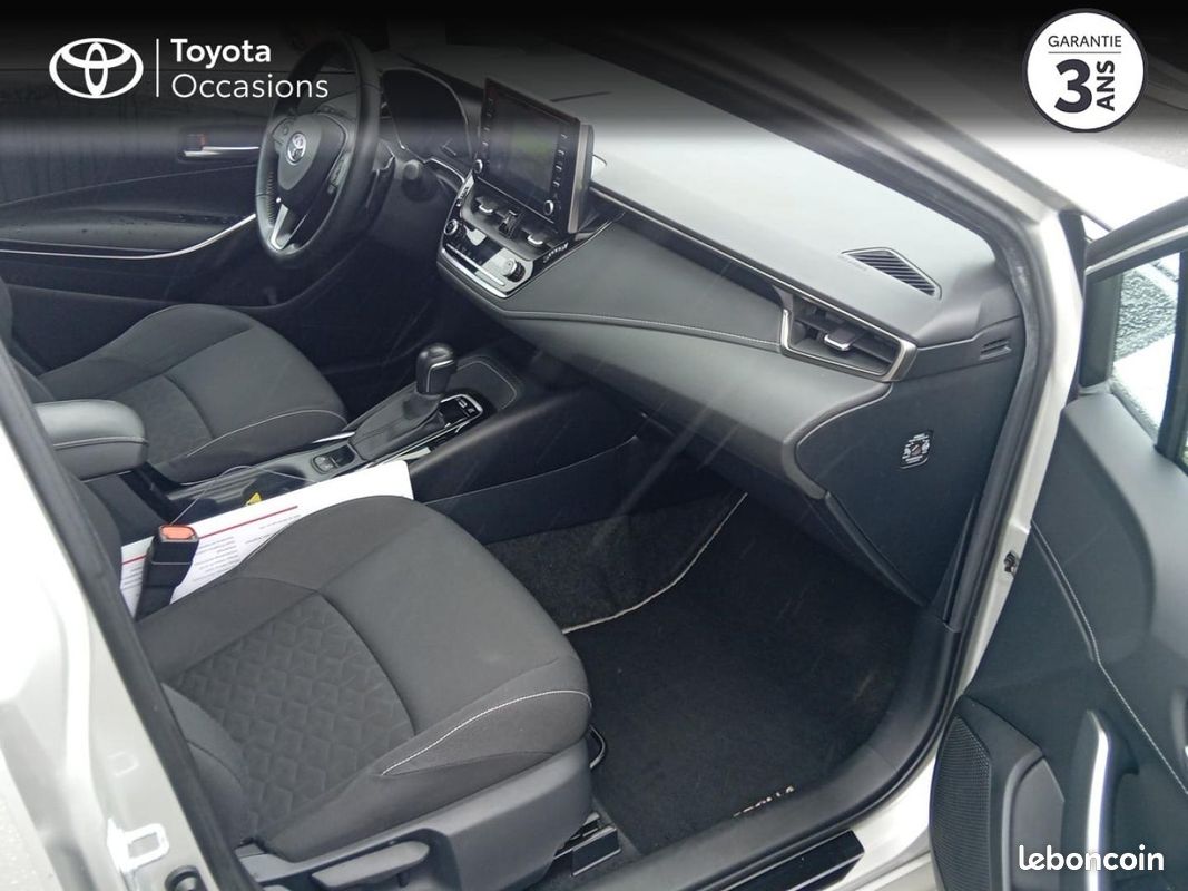 Toyota Corolla Touring Spt 184h Design MY21 (image 29)