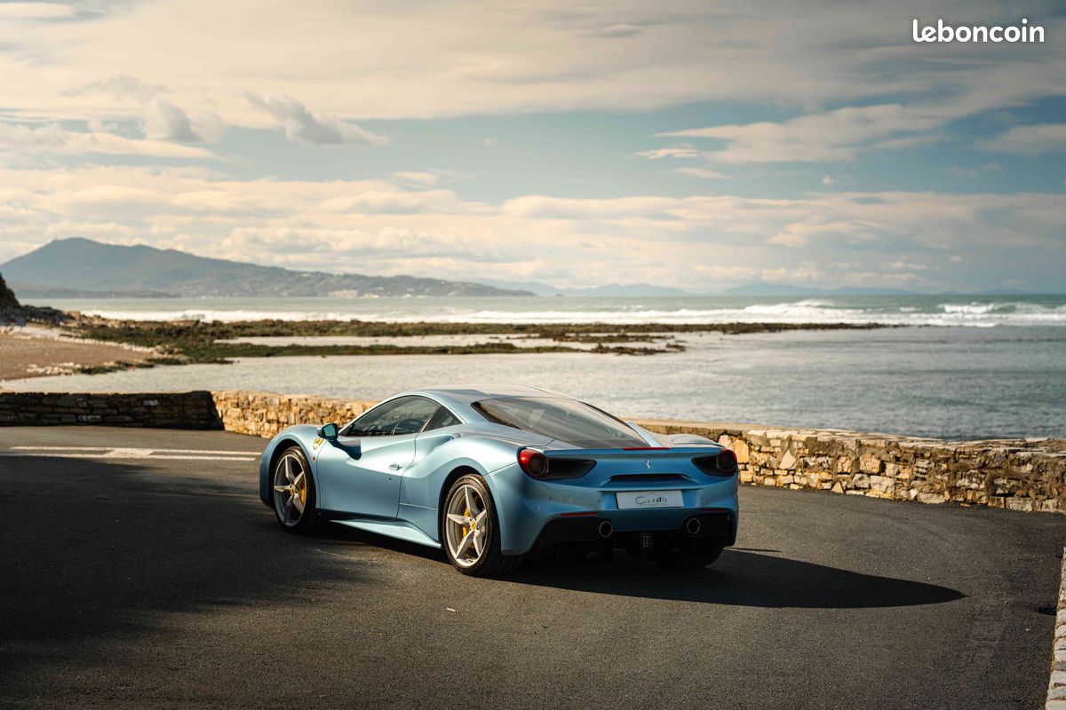 Ferrari 488 GTB origine France, couleur historique, 14400 km (image 7)