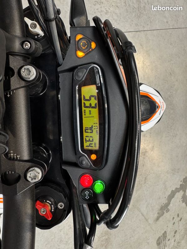KTM SMC R 690 - 2019 - 7 000 km - STAGE 1 - ECHAPPEMENT WINGS - BOITIER DYNOJET (image 8)