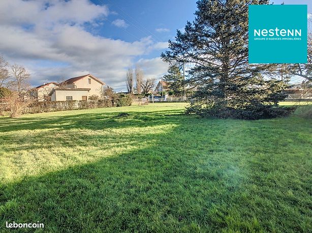Terrain 690 m² MONTROND LES BAINS