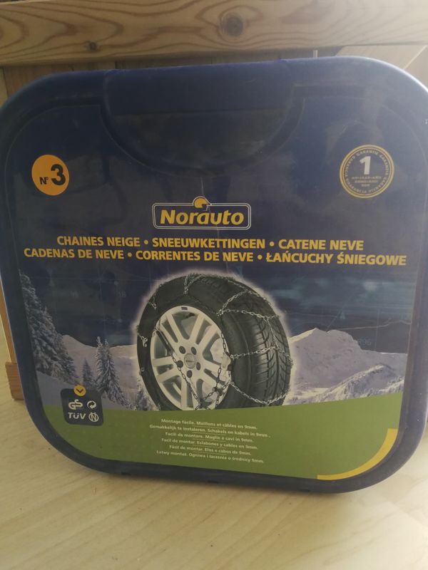 Chaine neige de marque Norauto - Équipement auto