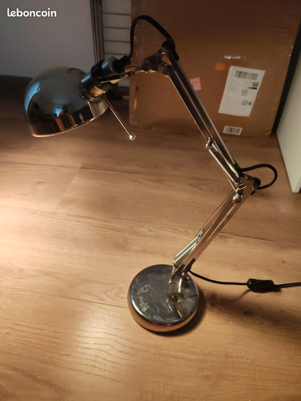 Lampe de bureau (image 3)