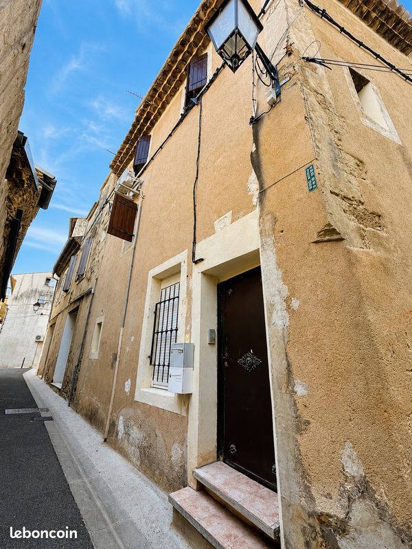 Immeuble 60 m² · à Orange · 60 m² · 139 900 €