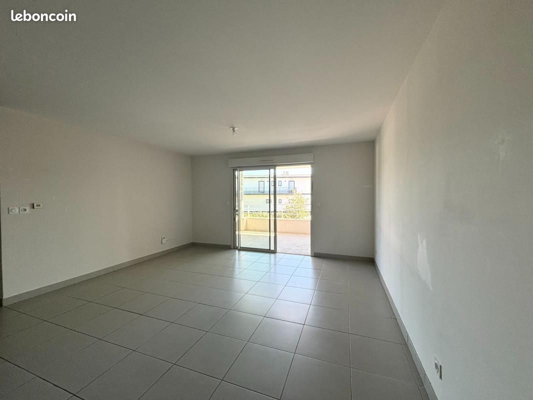 Appartement 3 pièces 64 m² · à Villeneuve-lès-Avignon · 64 m² · 1 084 €/mois