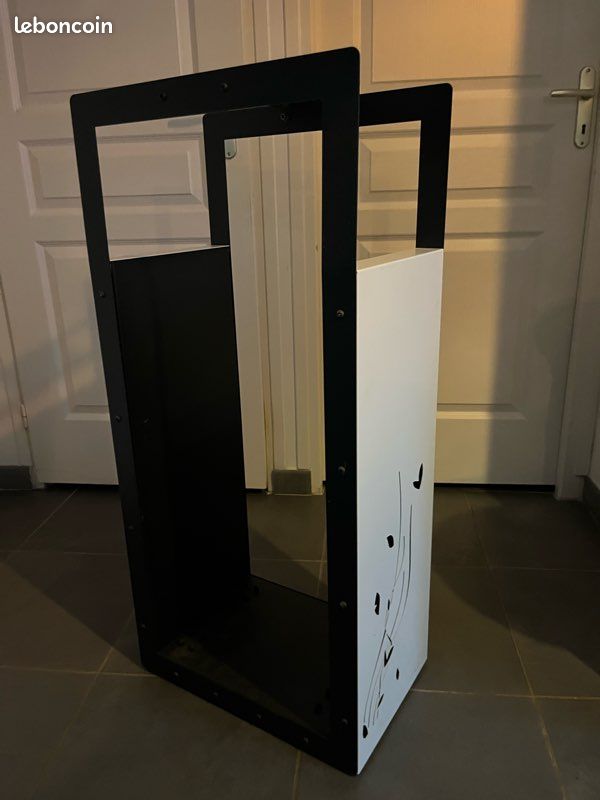 Meuble pour bois de chauffage (image 1)