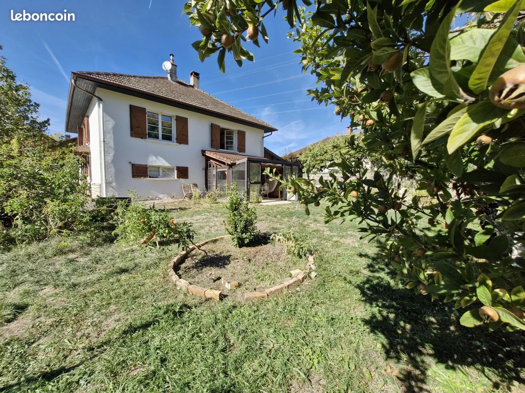 Maison 5 pièces 100 m² · à Arbois · 100 m² · 242 000 €