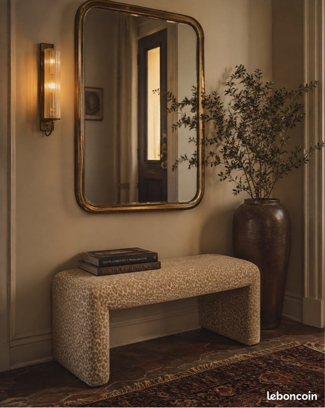 Banc bout de lit contemporain léopard (image 1)