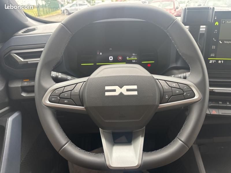 Dacia Duster 1.2 TCe mild hybrid 130ch Journey (image 16)