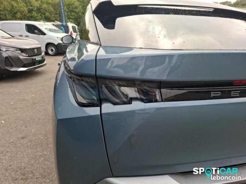 Peugeot 3008 1.2 Hybrid 145ch GT e-DCS6 (image 17)