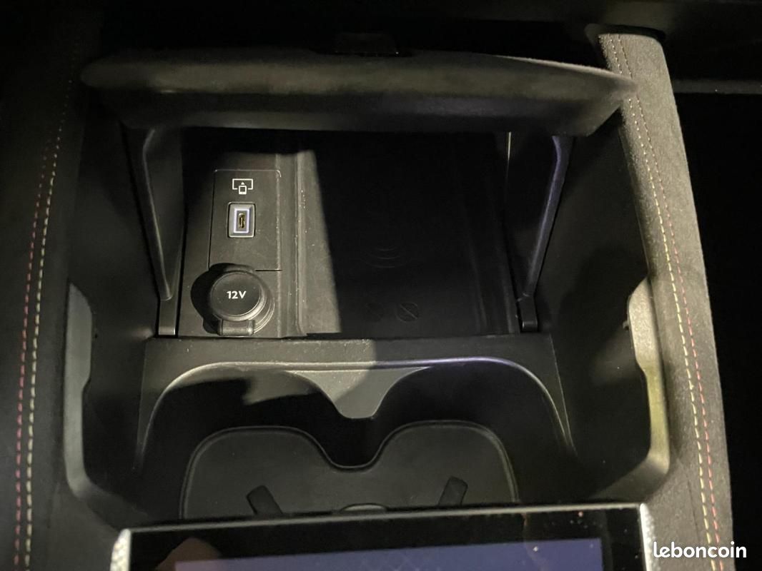 DS 4 BlueHDi 130 EAT8 Performance Line+ (image 12)