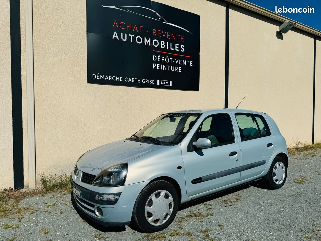 Renault Clio 1.4i 16v privilège (image 1)