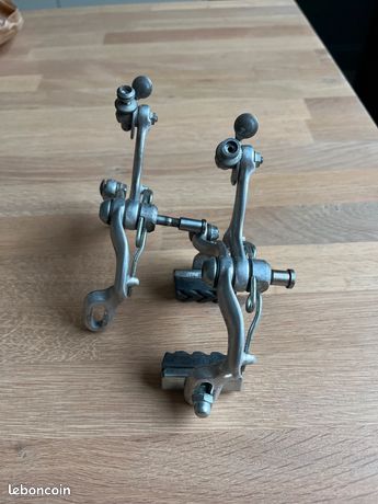 Etrier avant droit (freinage) OPEL CORSA D Cosmo Essence occasion | Opisto