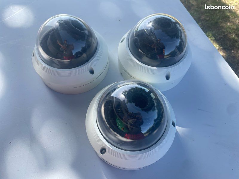 Lot caméra dôme Hanwha QNV-6070R (image 3)