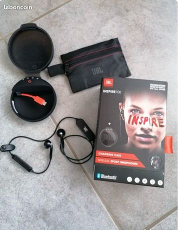 Ecouteur JBL inspire 700 Chargeur Accessoires téléphone