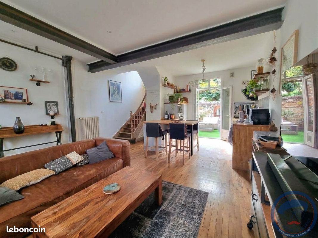 Maison 5 pièces 82 m² · à Tours · 82 m² · 378 000 €