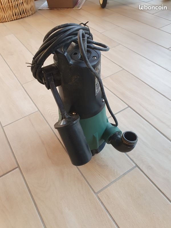 Pompe eau usés (image 1)